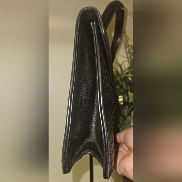 Bally Quilted Shoulder / Hand Bag - Picture 4 of 14